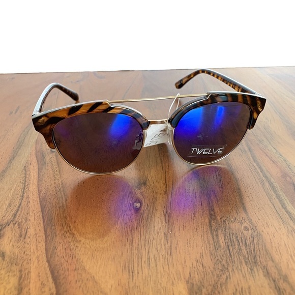 Express Accessories - NWT Twelve Sunglasses by Express